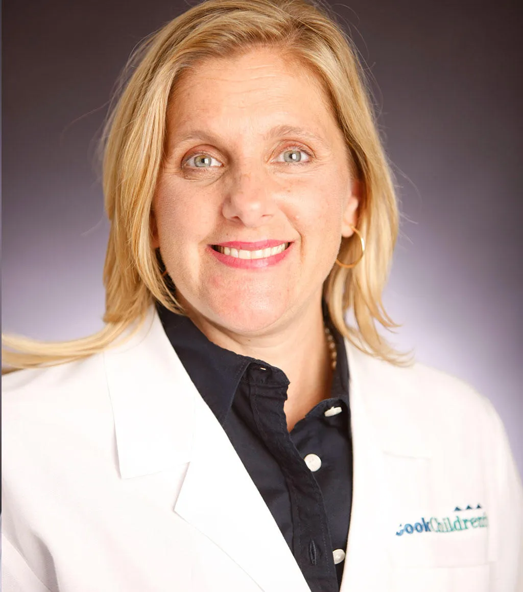 Dr. Julia Coutoumanos, MD - Hurst, TX - Pediatrics, Internist/pediatrician