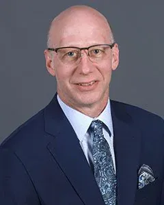 Dr. Jeffrey T Domingue, DPM
