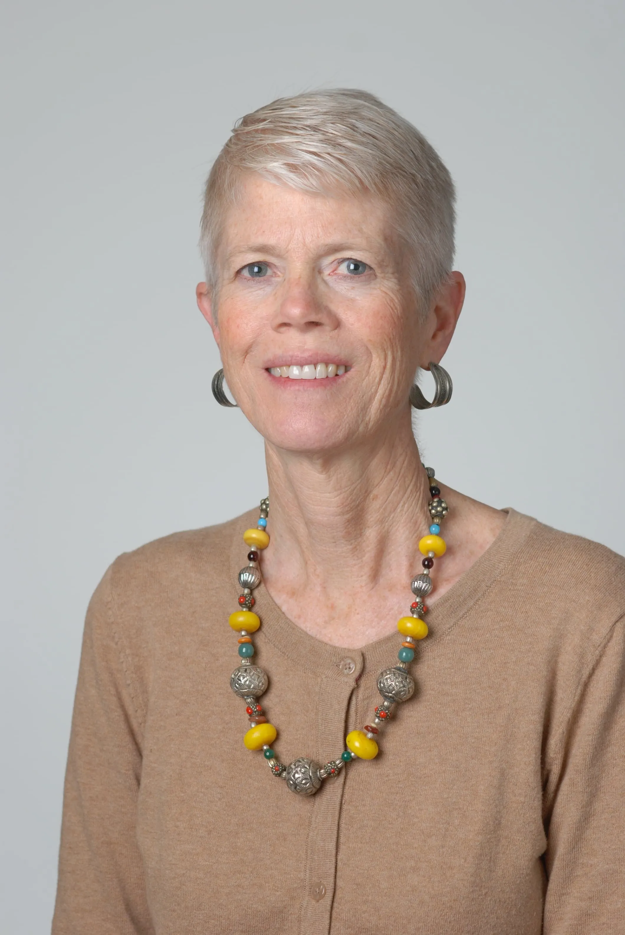Dr. Carolyn L Lytle, MD - Indianapolis, IN - Pediatrics, Internist/pediatrician