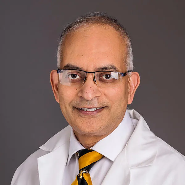 Dr. Venkataraman Ramachandran, MD - Columbia, MO - Surgery, General Surgeon