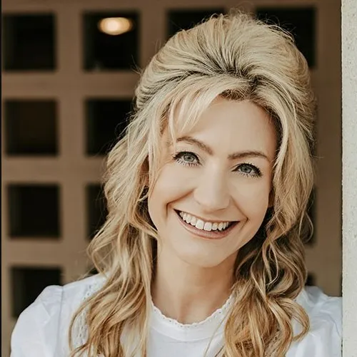 Dr. Amy Wolthoff, MD - Dallas, TX - Dermatology, Dermatologic Surgery, Internal Medicine