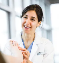 Dr. Arezou Amidi, DPM - Moses Lake, WA - Podiatry