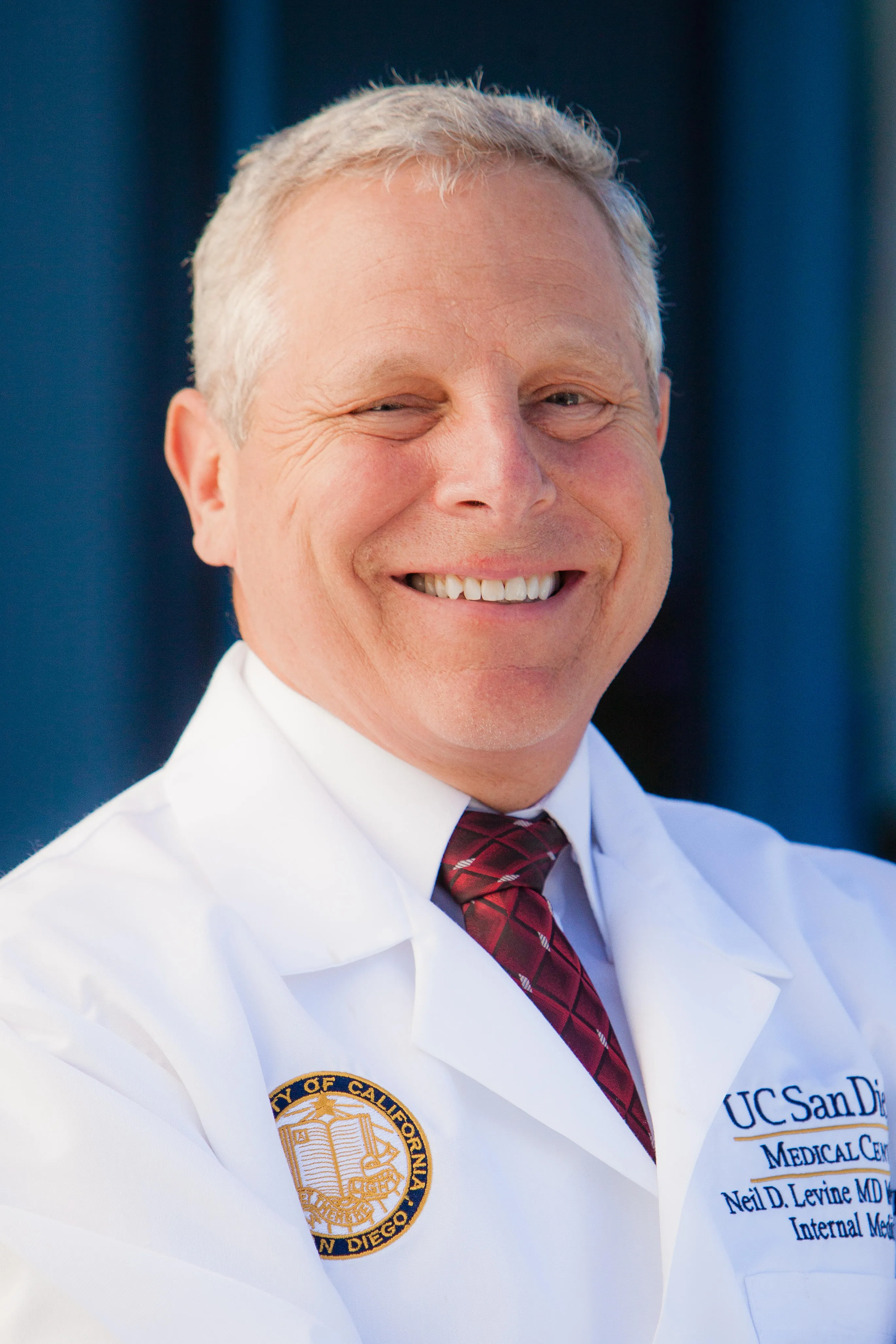 Dr. Neil Levine, MD - Vista, CA - Internal Medicine, Family Medicine
