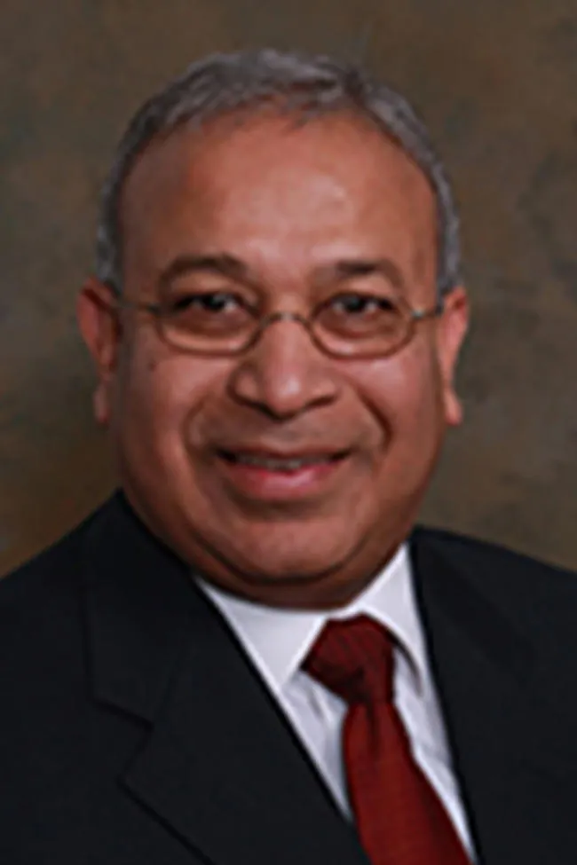 Dr. Bharat B. Gupta, MD - Rochester, NY - Critical Care Medicine, Critical Care Specialist