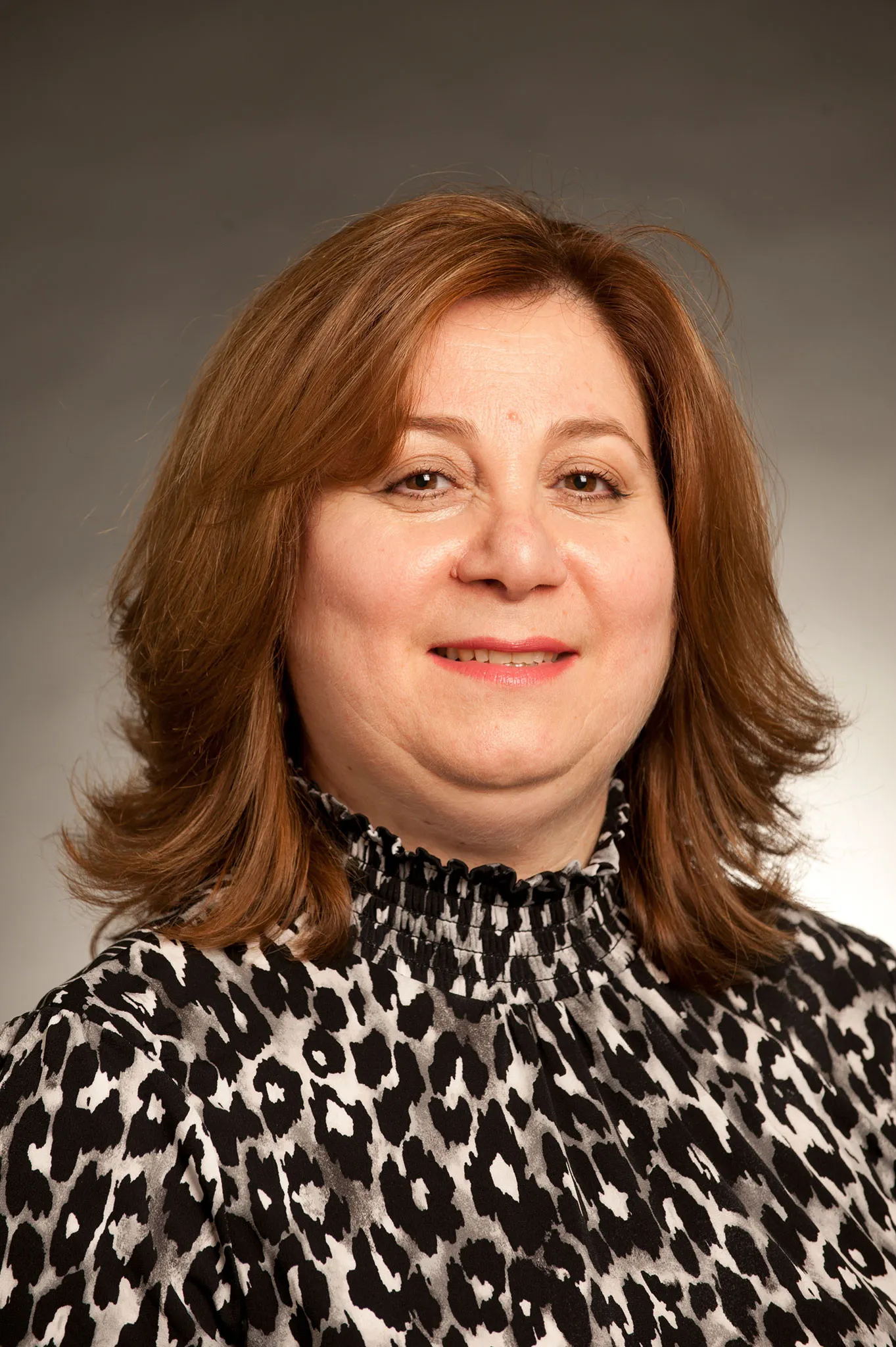 Dr. Zeina Samaan - Cincinnati, OH - Pediatrics, Internist/pediatrician