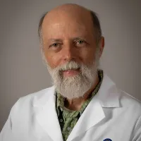Dr. Louis E. Coda, MD - Waynesboro, PA - Internal Medicine, Pediatrics