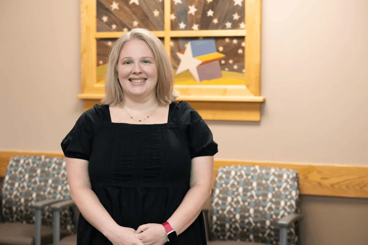 Dr. Ashley Ryan, MD - Hudson, OH - Pediatrics, Internist/pediatrician