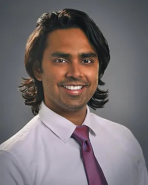 Dr. Arjun Dayal, MD - Aurora, IL - Dermatology, Internal Medicine