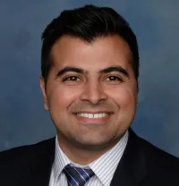 Dr. Hemanckur Makker, MD - Milwaukee, WI - Anesthesiology, Internal Medicine