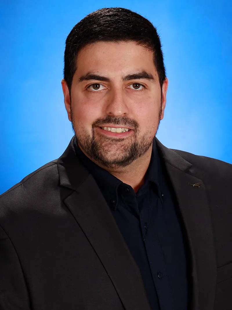 Dr. Cameron R. Dowlatshahi, MD