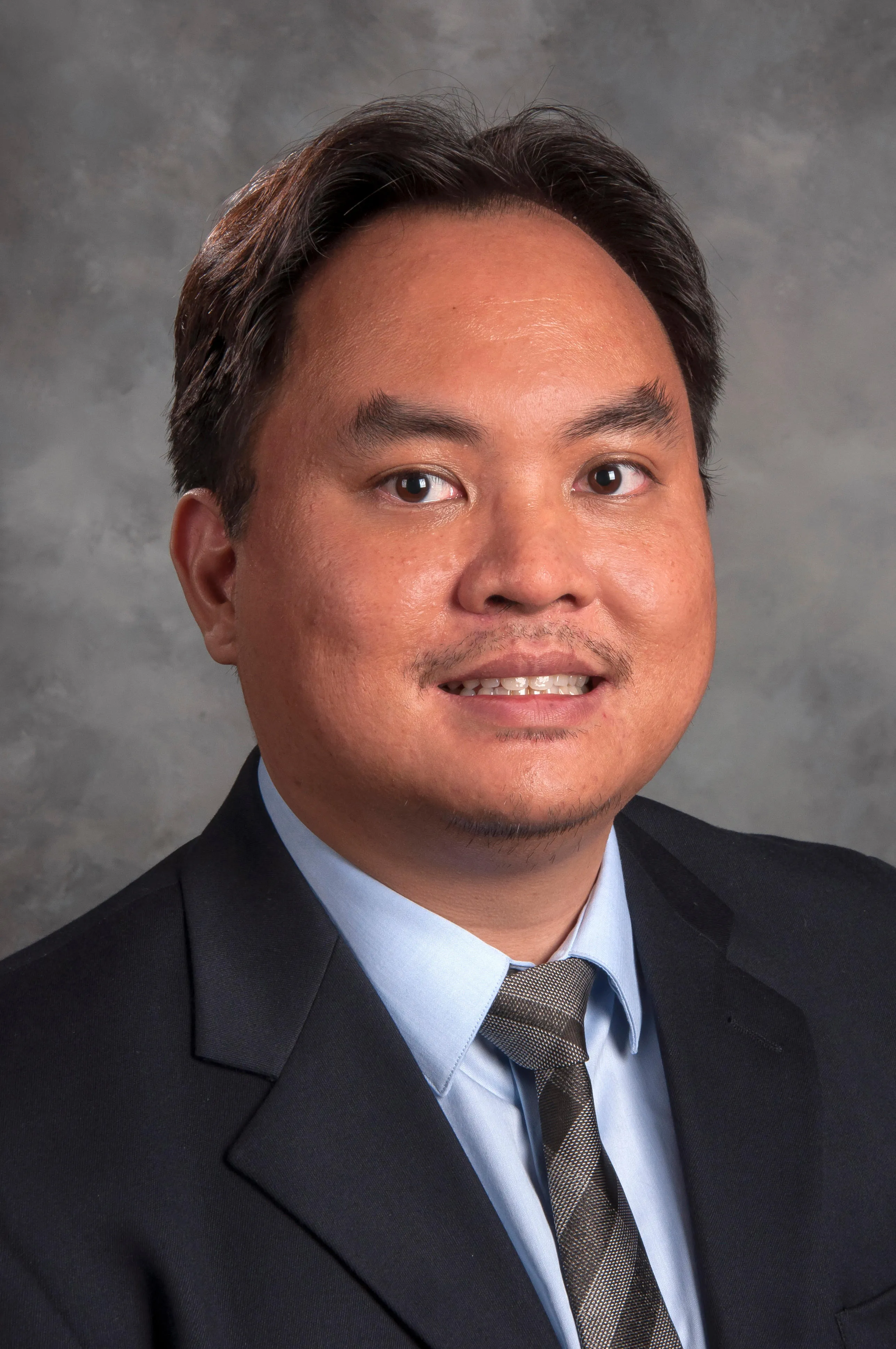 Dr. Johnny Nguyen, MD - St Petersburg, FL - Pathology, Hematology