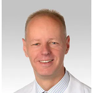 Dr. Carl R. Pavel, MD - Geneva, IL - Other, Critical Care Medicine, Critical Care Specialist