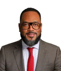 Dr. Justin Young, MD - Freeport, IL - Family Medicine