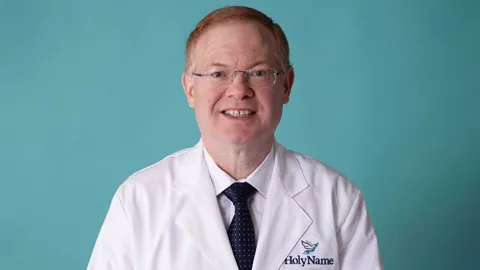 Dr. George Miller, MD - Teaneck, NJ - Surgery, Surgical Oncology