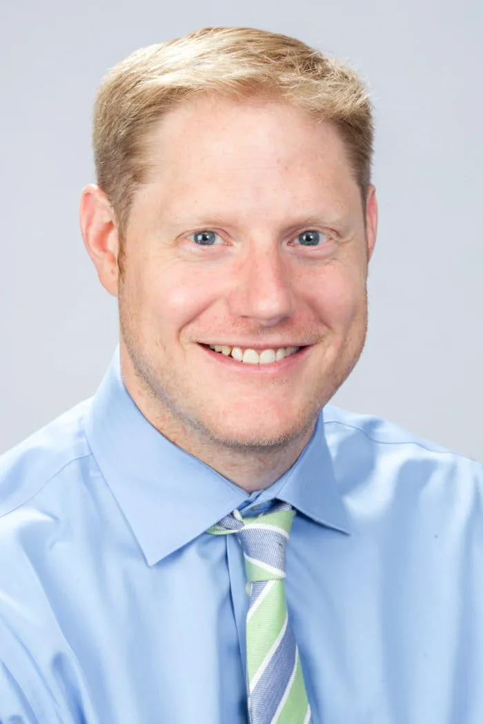Dr. Brian Patrick Wood, MD - Rochester, NY - Critical Care Medicine, Critical Care Specialist