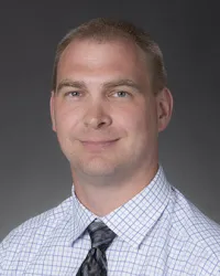 Dr. Luke A Seaburg, MD - Federal Way, WA - Pulmonology