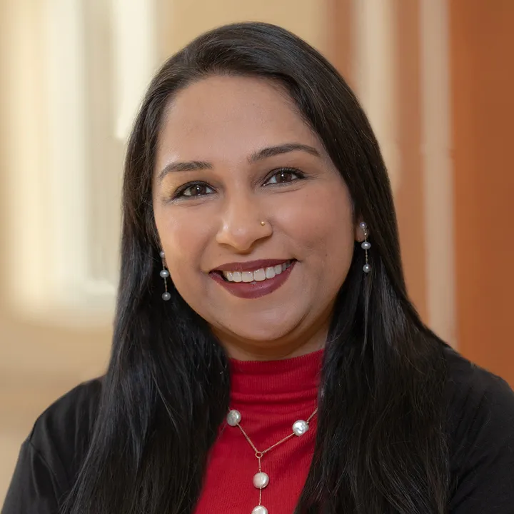 Dr. Asma Iftikhar, MD - Elkhart, IN - Internal Medicine, Critical Care Medicine, Critical Care Specialist