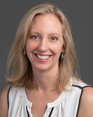 Dr. Lisa M. Garland, MD - Chicago, IL - Internal Medicine