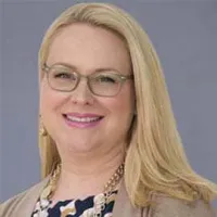 Dr. Amy Holthouser, MD - Louisville, KY - Family Medicine