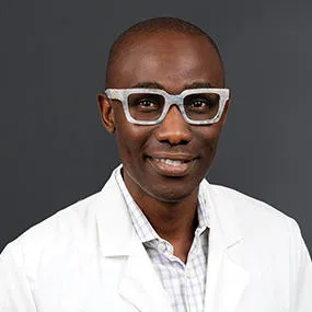 Dr. Oluseyi Temidayo Aliu, MD - Baltimore, MD - Plastic Surgery