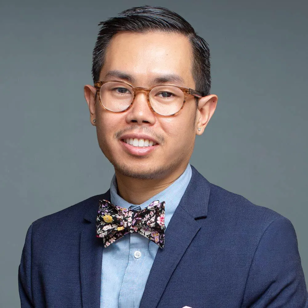 Dr. Dustin Earl Suanino, MD - Mineola, NY - Geriatric Medicine, Internal Medicine, Hospice & Palliative Medicine