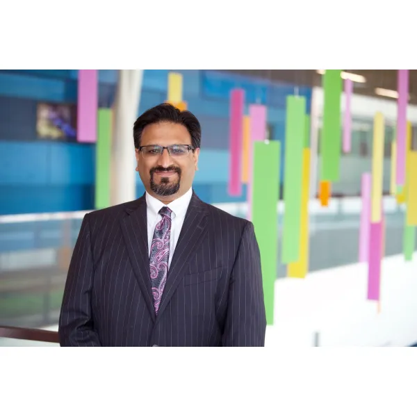 Dr. Anjay Kumar Khandelwal, MD - Akron, OH - Surgery, Critical Care Medicine