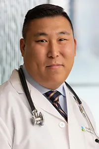 Dr. Jonathan Mou, MD - Kirkland, WA - Family Medicine