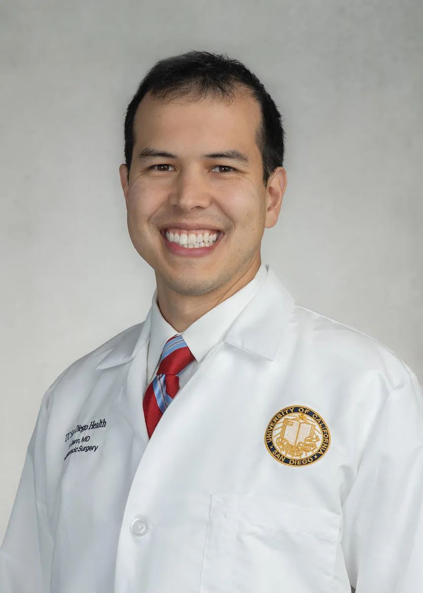 Dr. Ian Glenn, MD - La Jolla, CA - Thoracic Surgery, Thoracic Surgeon
