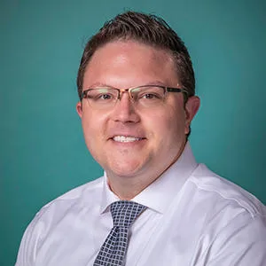 Dr. Justin Fischer, MD - Peoria, IL - Colorectal Surgery