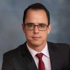 Dr. Marcelo Siqueira