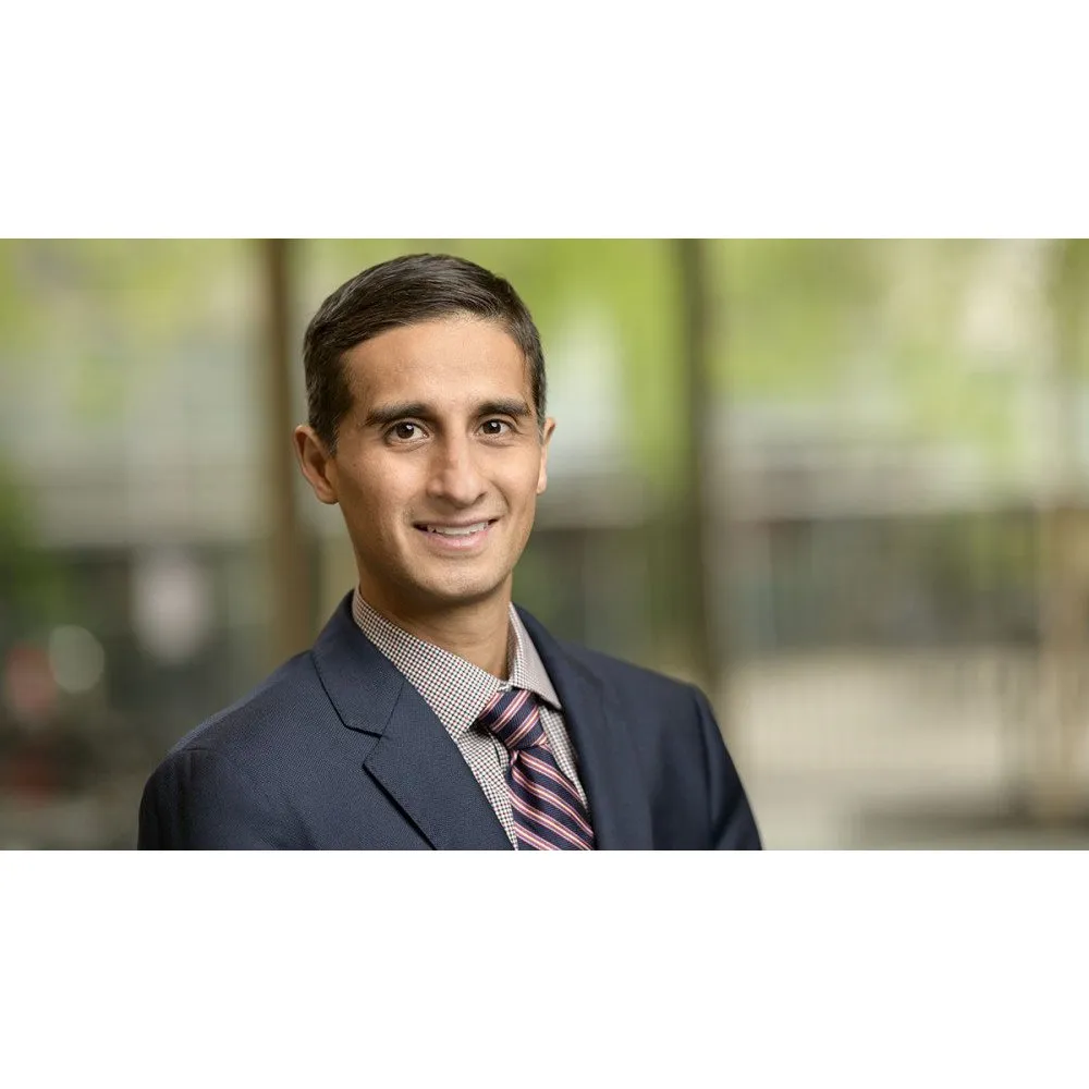 Dr. Daniel Gomez, MD - New York, NY - Radiation Oncology, Oncologist, Radiation Oncologist