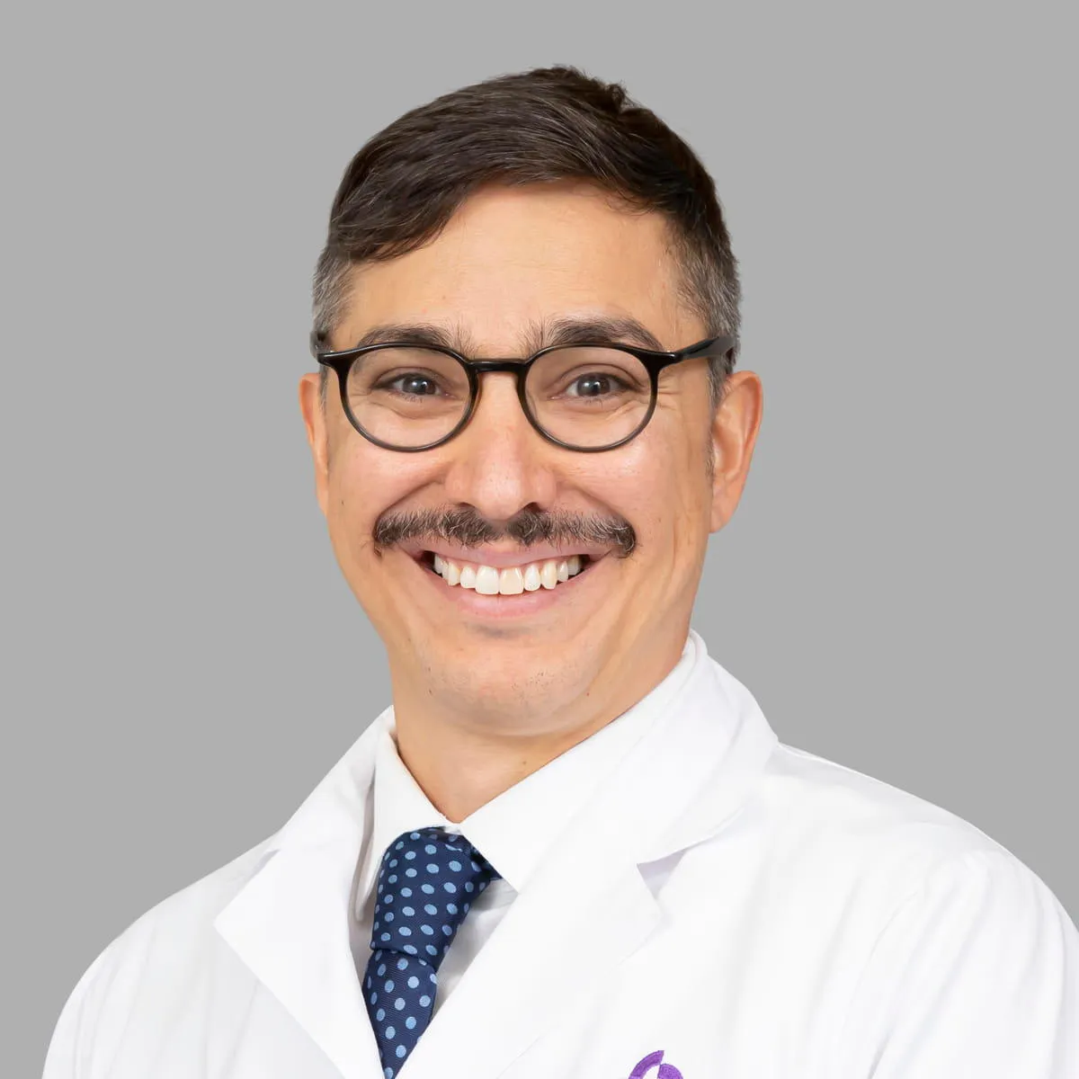 Dr. Richard Sola - Marietta, GA - Critical Care Medicine, Critical Care Specialist