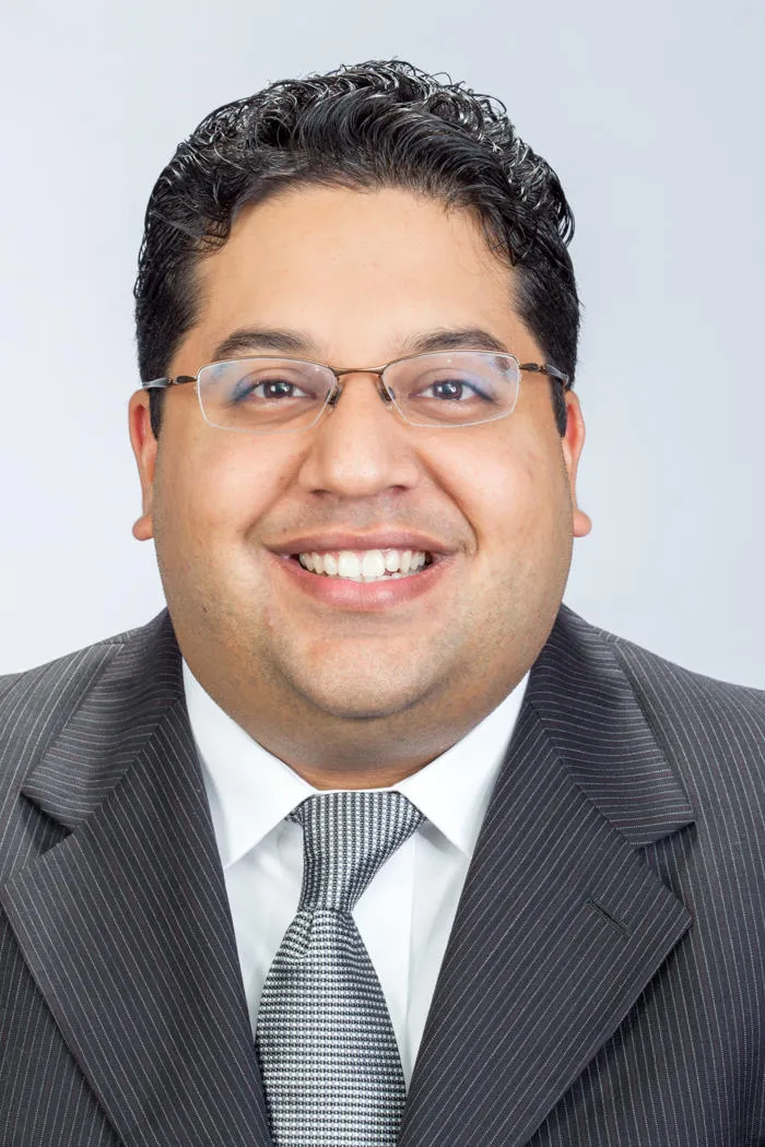 Dr. Hassan Jamil, DO - Rochester, NY - Critical Care Medicine, Critical Care Specialist
