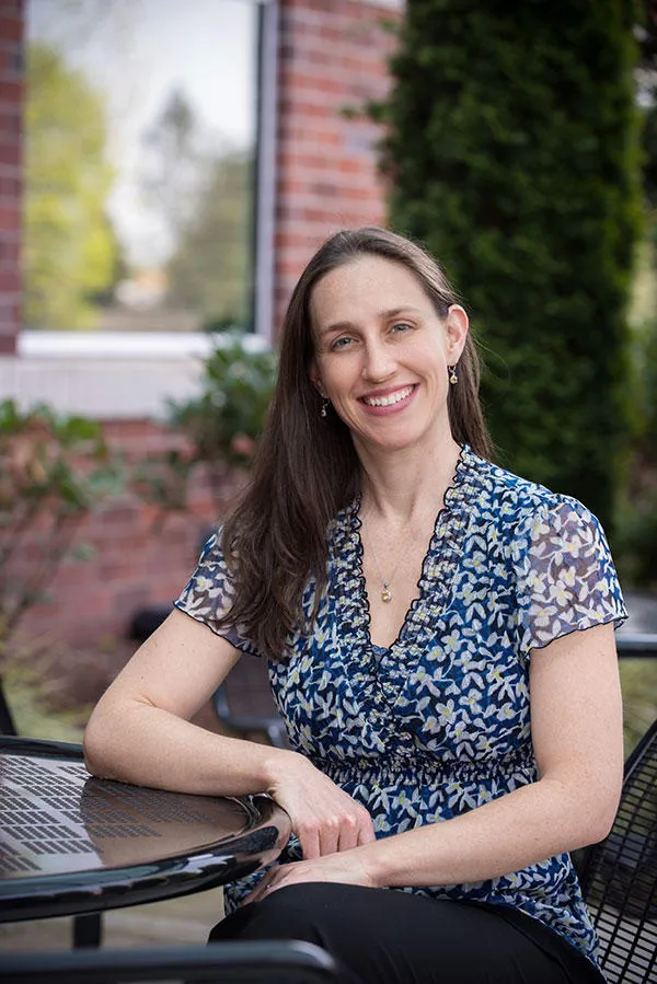 Dr. Joan Marie Hunter, MD - Vancouver, WA - Internal Medicine