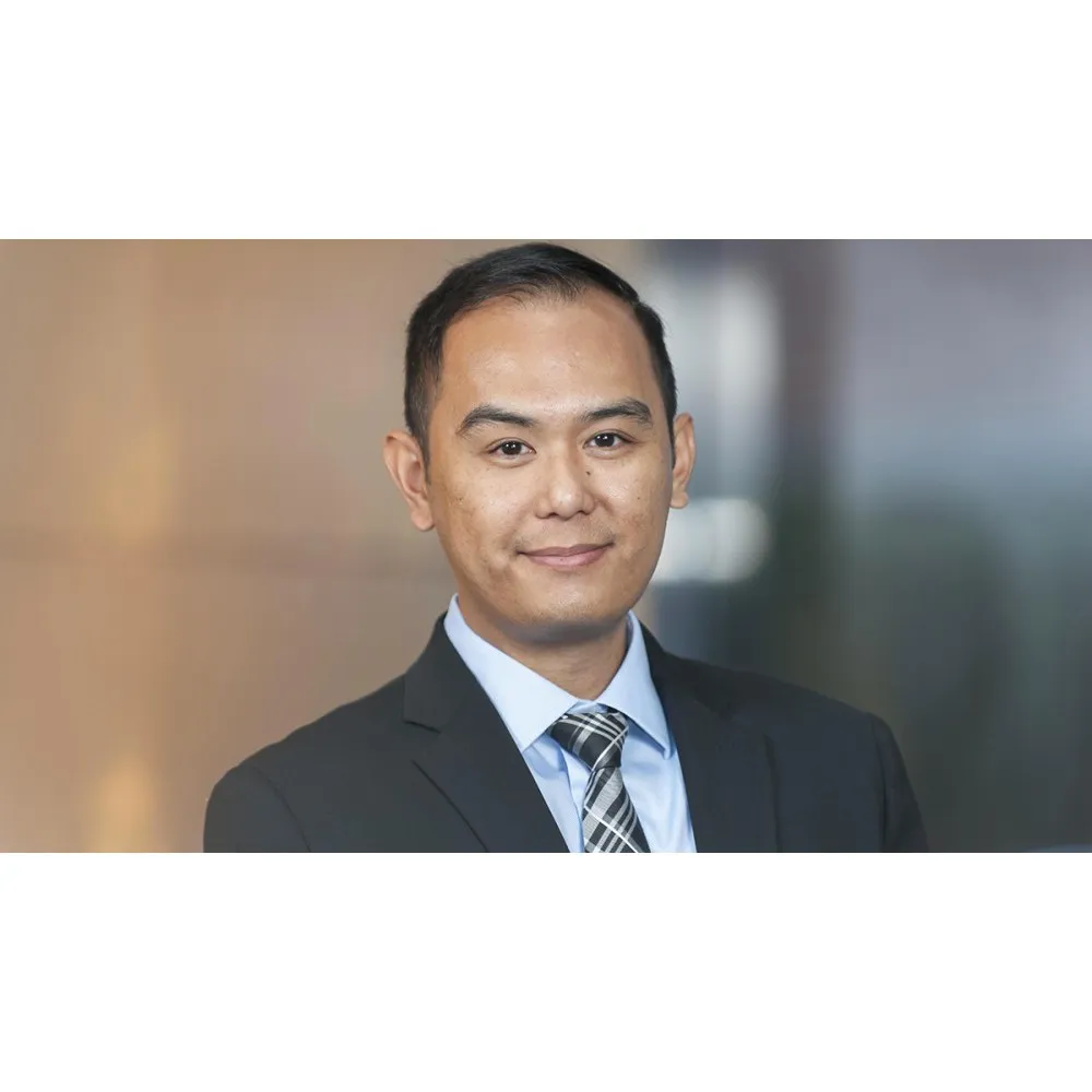 Dr. Reggie Saldivar, MD - New York, NY - Hospice & Palliative Medicine, Hospice And Palliative Medicine, Pain Medicine