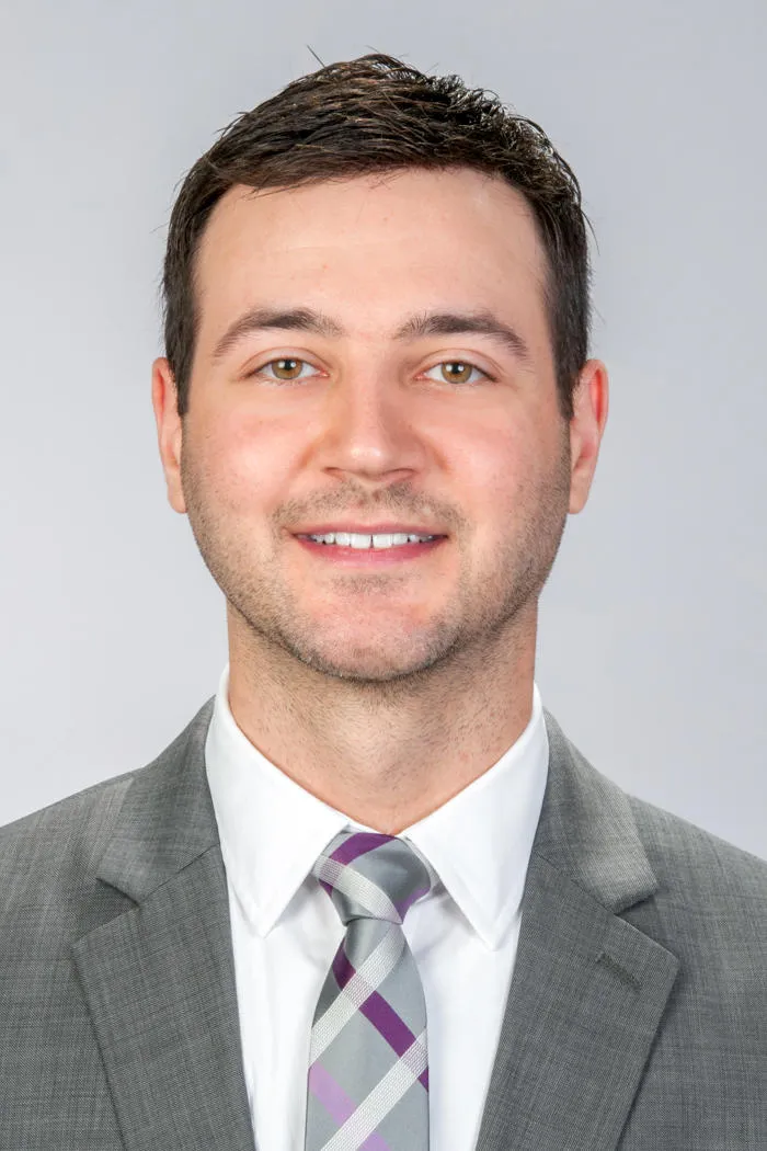 Dr. Richard Evan Coia, MD - Rochester, NY - Critical Care Medicine, Critical Care Specialist