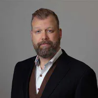 Dr. Nathaniel Uecker, MD