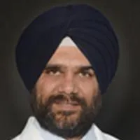 Dr. Hitesh Sandhu, MBBS, MRCPCH - Memphis, TN - Internal Medicine, Pediatrics