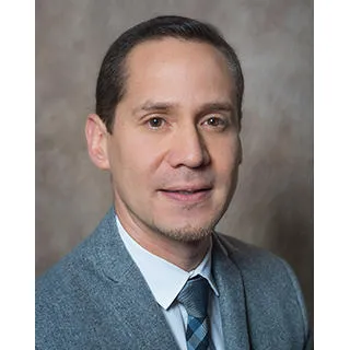 Dr. Ricardo Cardona Guarache, MD - Everett, WA - Cardiovascular Disease, Cardiologist