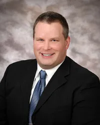 Dr. Case Everett, MD - Ottumwa, IA - Family Medicine