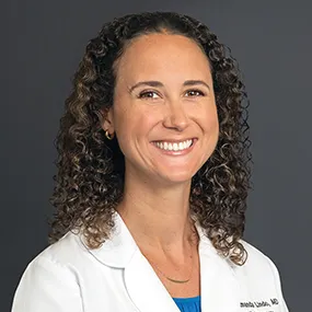 Dr. Amanda Marie Lindo, MD - NORWALK, CT - Pulmonology, Critical Care Medicine, Internal Medicine