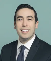 Dr. Guadalupe Gil Villarreal Jr., MD - Falls Church, VA - Ophthalmology