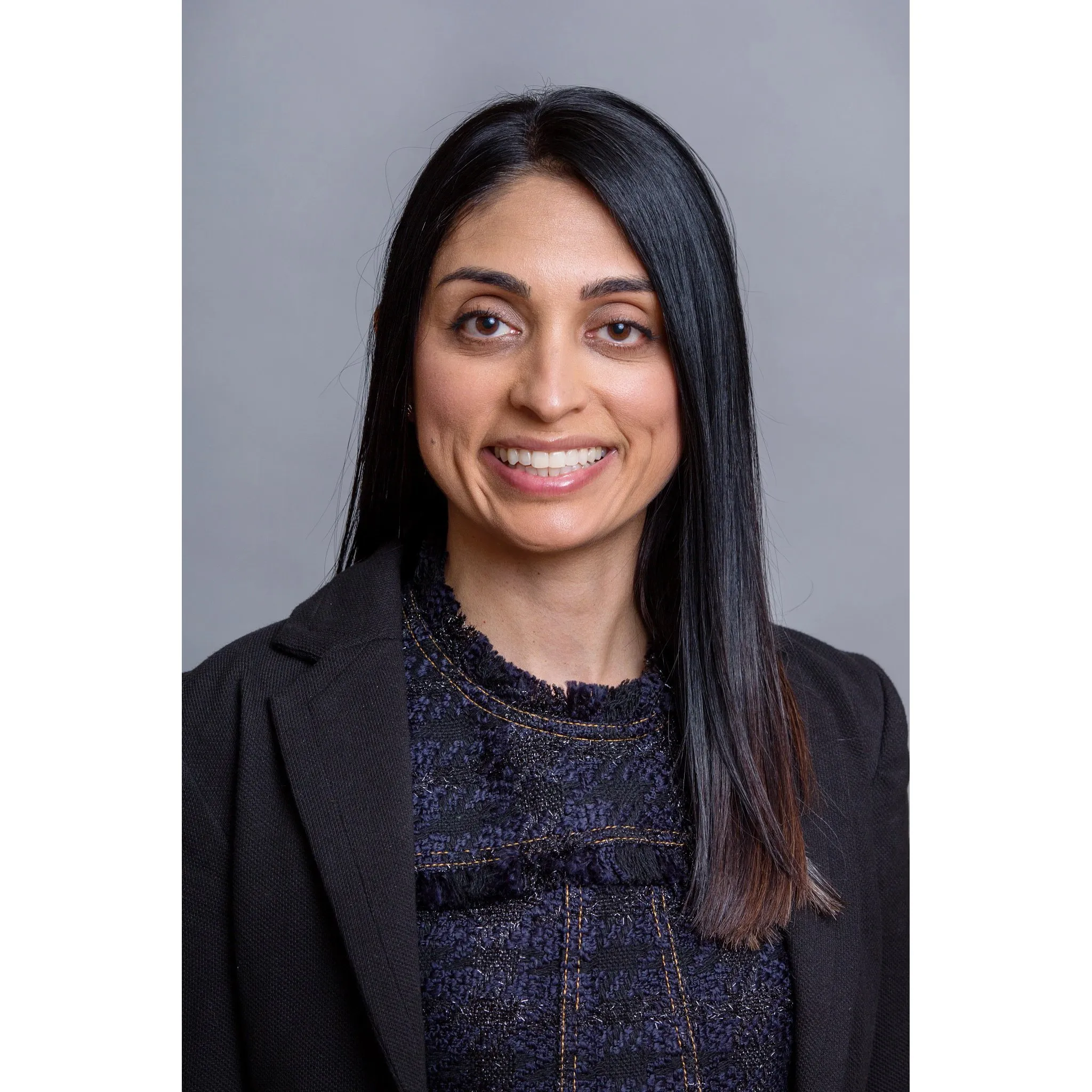 Dr. Roohi 0 Kharofa, MD - Cincinnati, OH - Pediatrics, Internist/pediatrician
