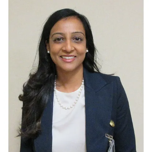 Dr. Nirvani Goolsarran, MD - Rockville Centre, NY - Internal Medicine
