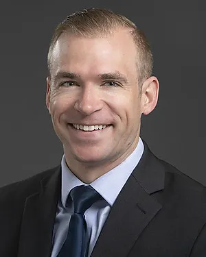 Dr. Sean Swearingen, MD - Chicago, IL - Cardiovascular Disease, Cardiologist