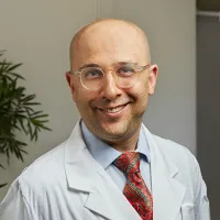 Dr. Asadolah Movahedan, MD - Washington, DC - Ophthalmology, Internal Medicine
