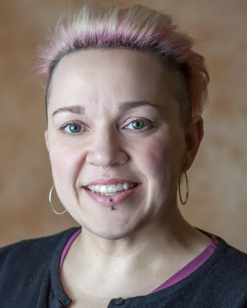 Dr. Donna Roxanne Jones, MD - Anchorage, AK - Family Medicine