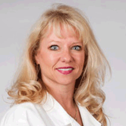 Dr. Elizabeth Anne Salada, MD - La Mesa, CA - Internal Medicine