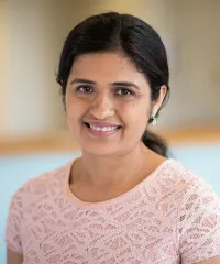 Dr. Aarti Kapoor, MD - Bronx, NY - Pediatrics