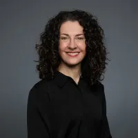 Dr. Christina E Bratis, MD - Lisle, IL - Internal Medicine
